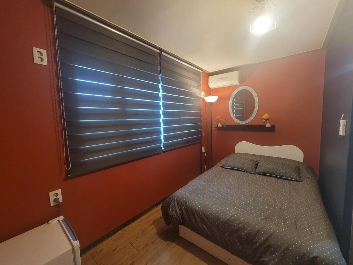 Olive Hostel W Seoul Exteriör bild